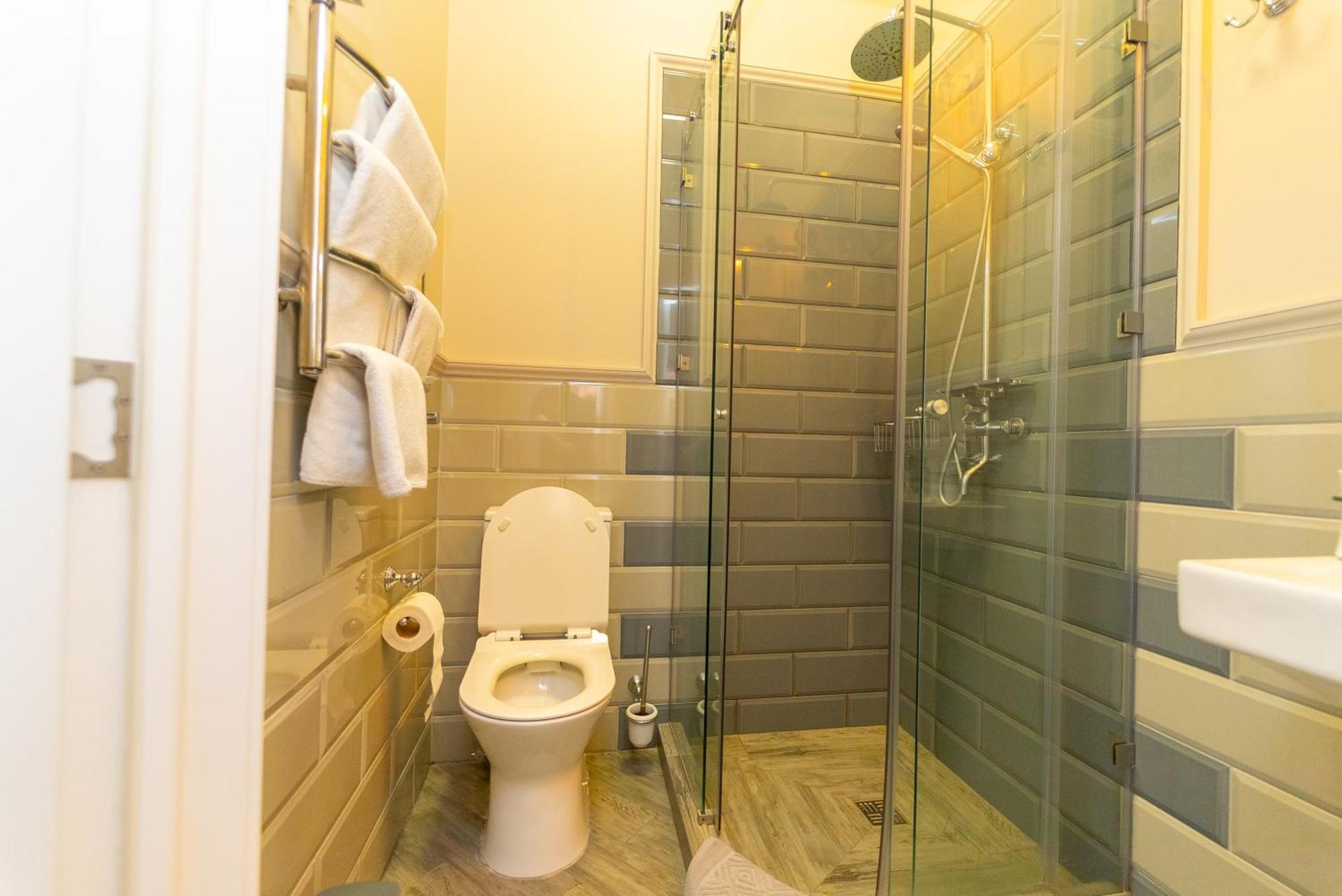 Maner Hotel Oldenburg Bagian luar foto