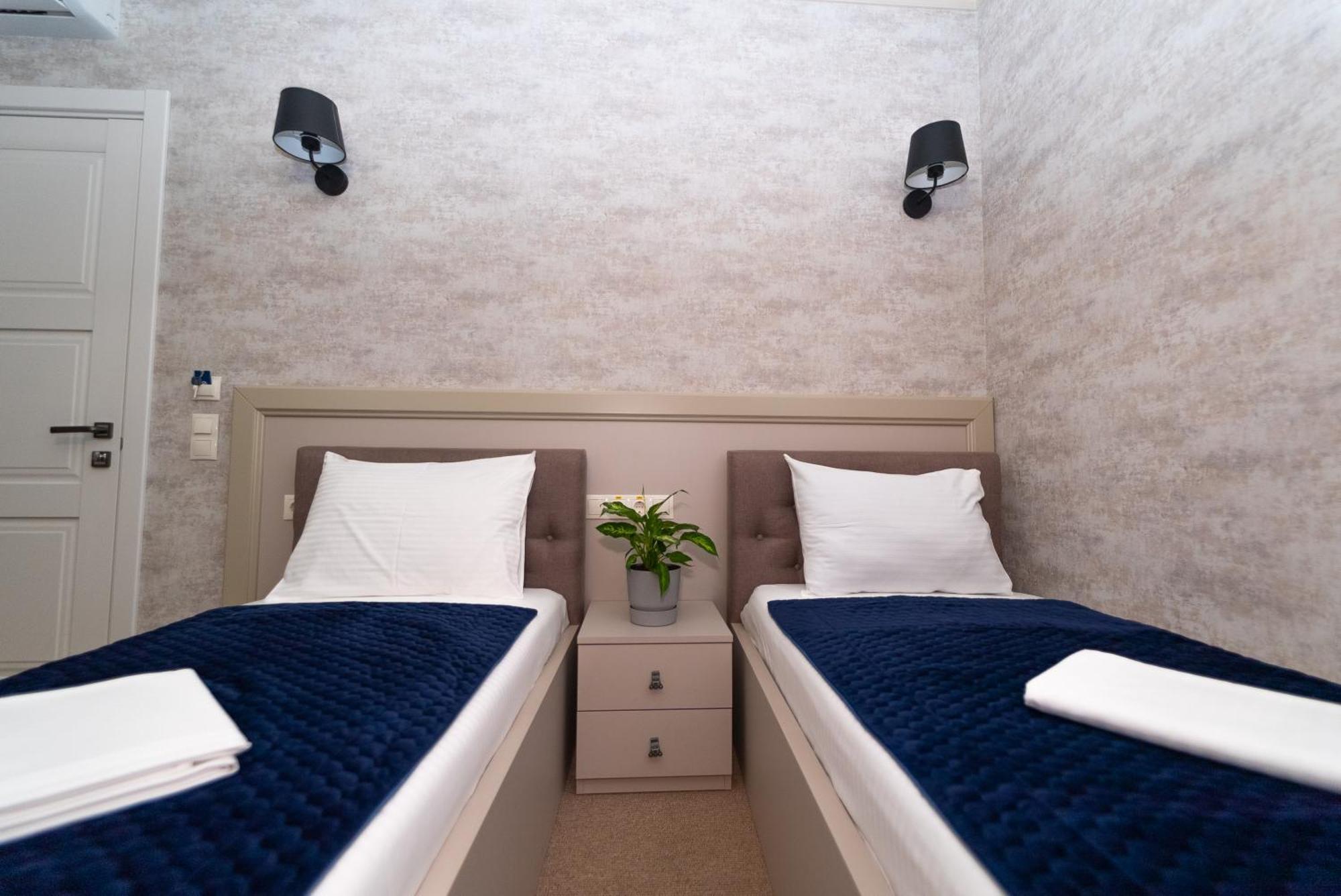 Maner Hotel Oldenburg Bagian luar foto