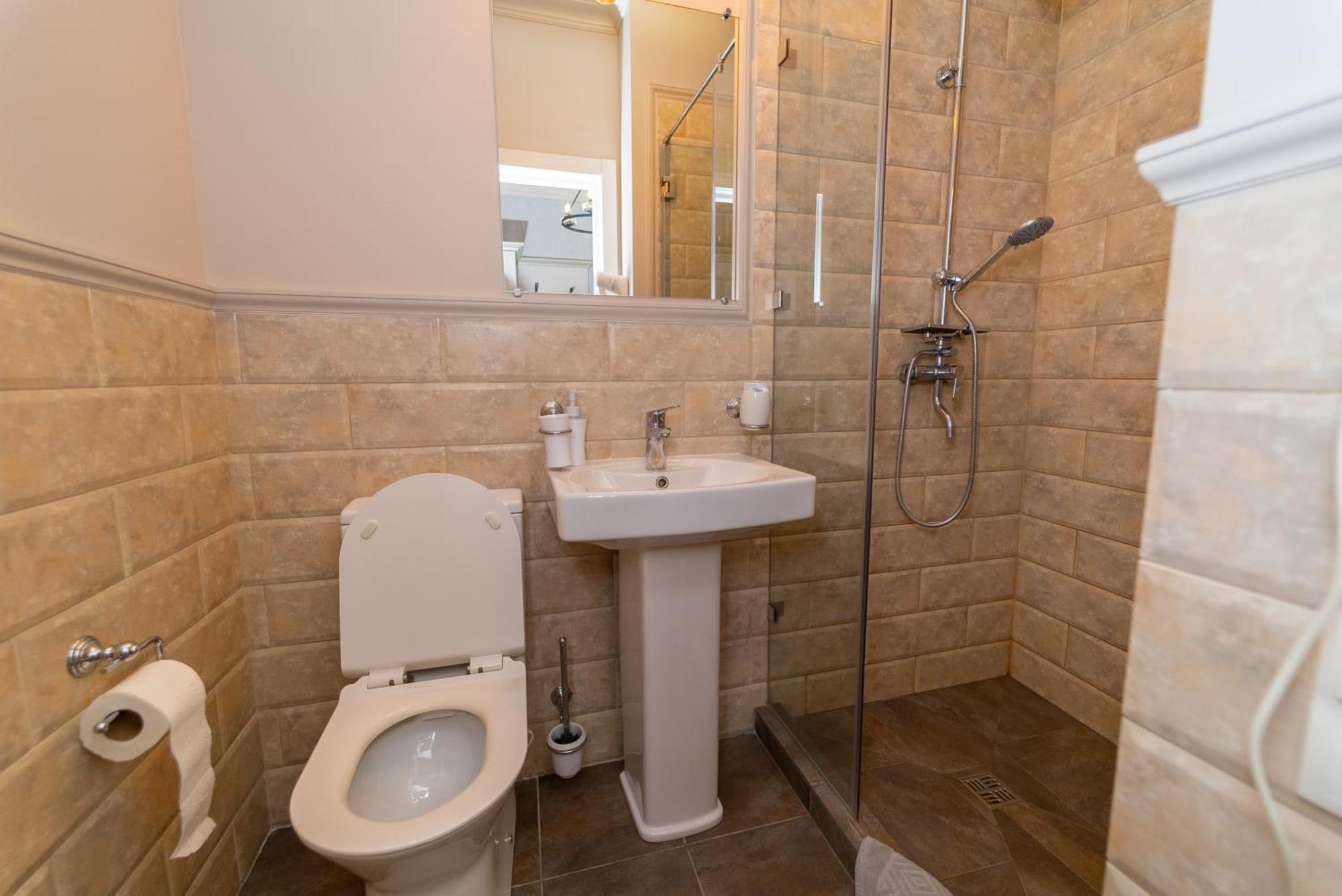 Maner Hotel Oldenburg Bagian luar foto